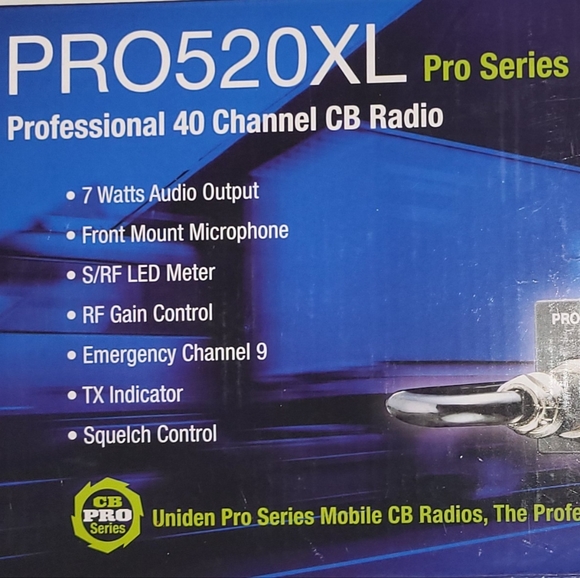 Uniden PRO520XL Pro Series Professional 40 Channel CB Radio. New in Box. - Picture 2 of 4